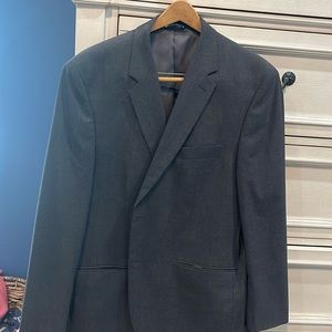 Men’s Saddlebred SportCoat. Worn 2-3 times. Smoke free home, always dry cleaned
